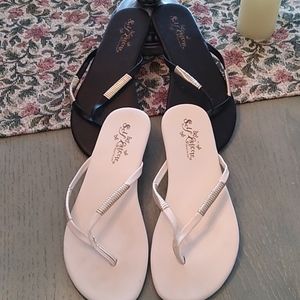 **SOLD** 2 pairs of Self-Esteem Flip-flops, black & white